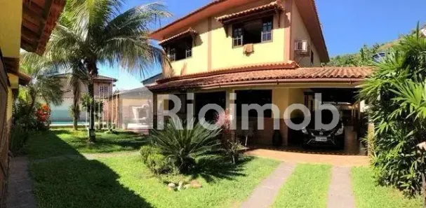 Casa com 3 Quartos à venda, 220m² no Xerém, Duque de Caxias