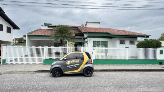 Casa com 3 Quartos à venda, 200m² no Souza Cruz, Brusque