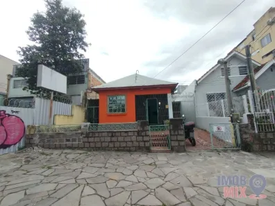 Imóvel Comercial à venda, 200m² no Vila Ipiranga, Porto Alegre