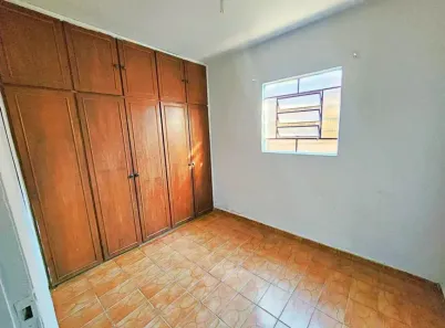 Casa com 2 Quartos à venda, 90m² no Cazeca, Uberlândia