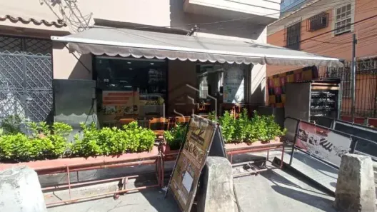 Ponto Comercial à venda, 100m² no Praça da Bandeira, Rio de Janeiro