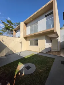 Casa com 3 Quartos à venda, 106m² no Residencial Recanto do Bosque, Goiânia