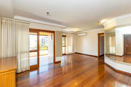 Apartamento com 3 Quartos à venda, 179m² no Auxiliadora, Porto Alegre