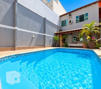 Casa com 3 Quartos à venda, 138m² no Lagoa, Macaé