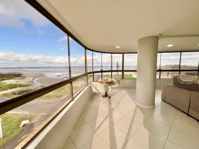 Apartamento com 3 Quartos à venda, 210m² no Capão da Canoa, Capão da Canoa