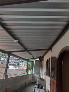 Casa com 2 Quartos à venda, 48m² no Castrioto, Petrópolis