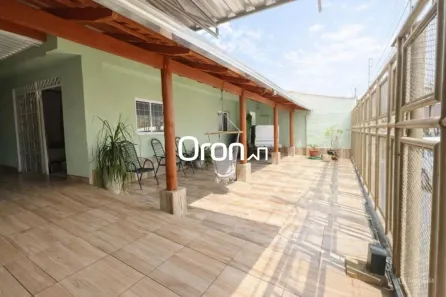 Casa com 3 Quartos à venda, 231m² no Parque das Laranjeiras, Goiânia