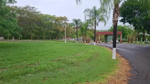 Lote/Terreno à venda, 895m² no Estância de Iacanga, Iacanga