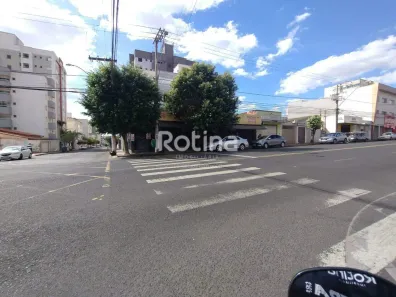 Ponto Comercial para alugar, 170m² no Santa Mônica, Uberlândia