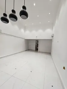 Ponto Comercial para alugar, 70m² no Bacacheri, Curitiba