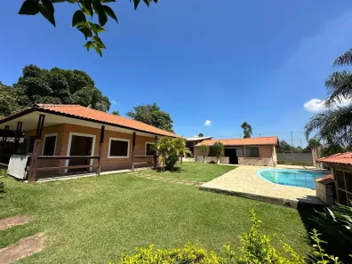 Fazenda/Sítio com 3 Quartos à venda, 1600m² no Chácaras Berro D'Água, Itu