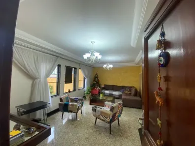 Sobrado com 3 Quartos à venda, 370m² no Vila Carrão, São Paulo