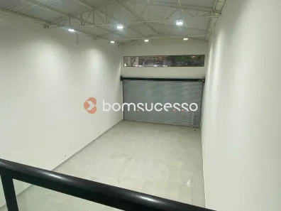 Ponto Comercial para alugar, 300m² no Vila Carrão, São Paulo