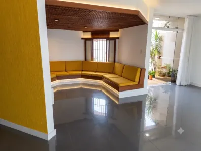 Casa com 4 Quartos à venda, 220m² no Pituba, Salvador