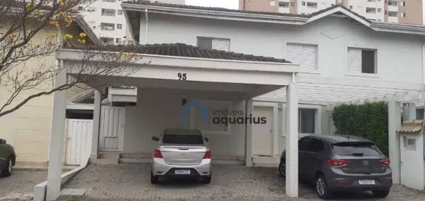 Casa de Condomínio com 4 Quartos à venda, 250m² no Loteamento Villa Branca, Jacareí