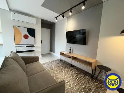 Apartamento com 2 Quartos para alugar, 61m² no Centro, Florianópolis