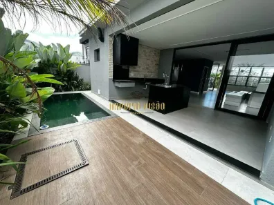 Sobrado com 4 Quartos à venda, 264m² no Fazenda Rodeio, Mogi das Cruzes