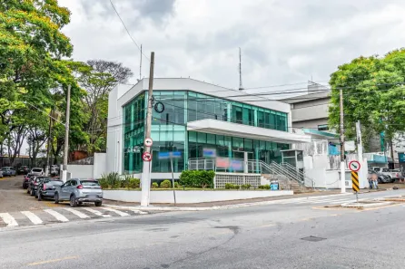 Ponto Comercial com 11 Quartos para alugar, 903m² no Vila Romana, São Paulo