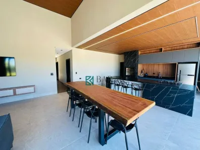 Casa com 4 Quartos à venda, 213m² no Centro, Porto Rico