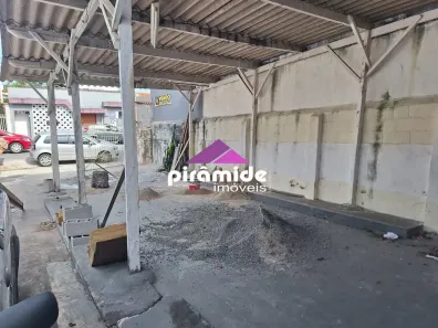 Casa com 5 Quartos à venda, 550m² no Centro, Caraguatatuba