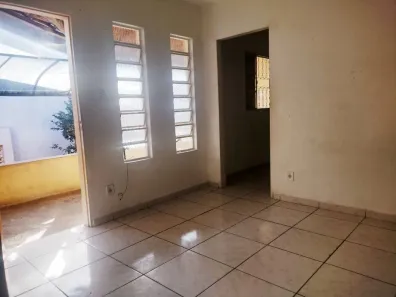 Casa com 3 Quartos à venda, 185m² no Jardim Sonia Maria, Taubaté