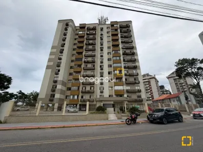Apartamento com 3 Quartos à venda, 83m² no Canto, Florianópolis