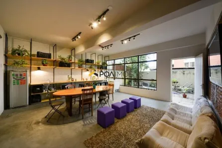 Prédio Comercial para alugar, 385m² no Floresta, Porto Alegre