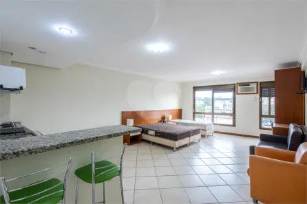 Apartamento com 1 Quarto para alugar, 40m² no Santana, Porto Alegre