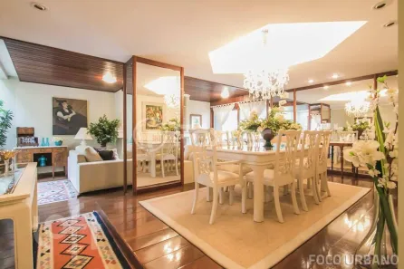Casa com 4 Quartos à venda, 364m² no Mont Serrat, Porto Alegre
