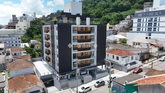 Apartamento com 2 Quartos à venda, 69m² no Centro, Florianópolis