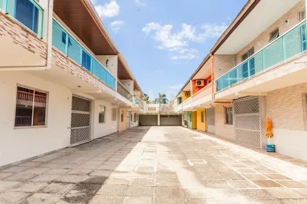 Sobrado com 3 Quartos à venda, 99m² no Balneário Caiobá, Matinhos