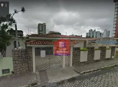 Casa com 3 Quartos à venda, 227m² no Lagoa Nova, Natal