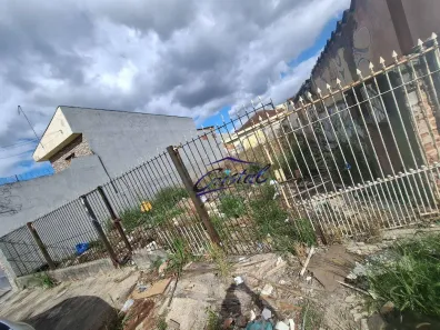 Lote/Terreno à venda, 305m² no Jardim Sarah, São Paulo