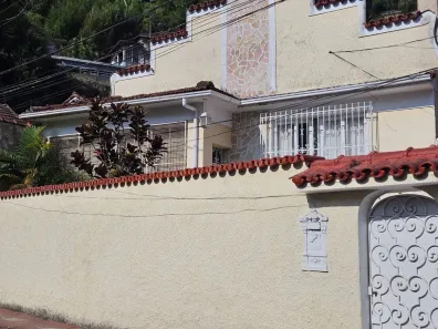 Casa com 5 Quartos à venda, 549m² no Centro, Petrópolis
