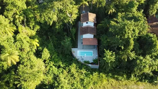 Casa de Condomínio com 3 Quartos à venda, 269m² no Bairro de Camburi, São Sebastião