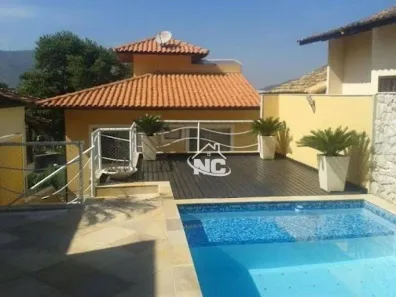 Casa com 3 Quartos à venda, 240m² no Maravista, Niterói