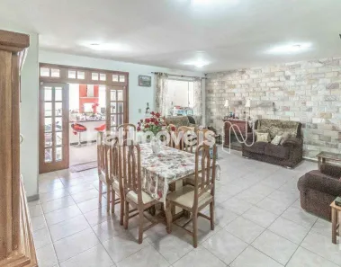 Casa com 4 Quartos à venda, 310m² no Santa Efigênia, Belo Horizonte
