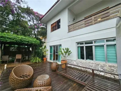 Casa com 4 Quartos à venda, 478m² no Pacaembu, São Paulo