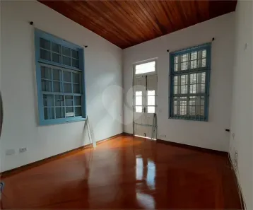 Casa com 2 Quartos para alugar, 120m² no Bela Vista, São Paulo