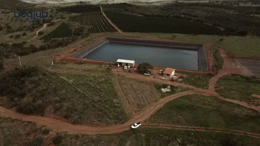 Fazenda/Sítio com 4 Quartos à venda, 800m² no , Presidente Olegário
