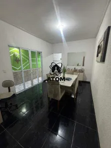 Casa com 3 Quartos à venda, 210m² no Jardim Gurilândia, Taubaté