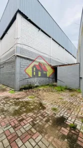 Galpão/Depósito/Armazém para alugar, 1200m² no Centro, Taubaté