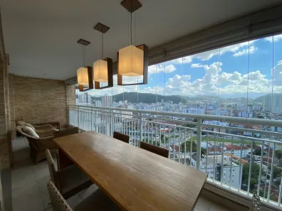 Apartamento com 2 Quartos à venda, 131m² no Gonzaga, Santos