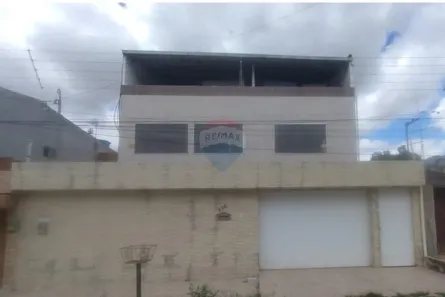 Casa com 5 Quartos à venda, 200m² no Rendeiras, Caruaru