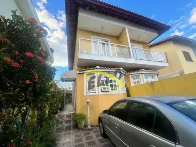 Casa de Condomínio com 2 Quartos à venda, 117m² no Jardim Caiapiá, Cotia