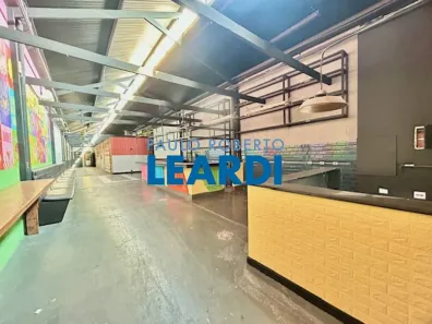 Ponto Comercial para alugar, 240m² no Vila Madalena, São Paulo