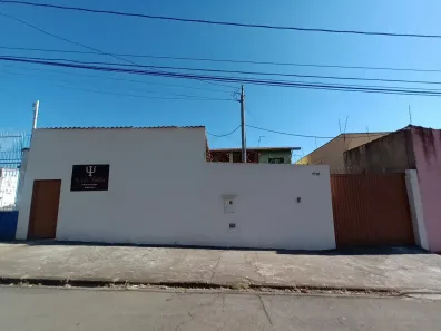Casa com 2 Quartos à venda, 203m² no Jardim Paraíso, Poços de Caldas