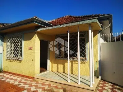 Casa com 2 Quartos à venda, 152m² no Vila Ipiranga, Porto Alegre