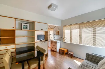 Apartamento com 1 Quarto para alugar, 38m² no Centro, Curitiba