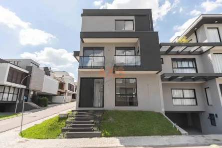 Casa de Condomínio com 3 Quartos à venda, 240m² no Tarumã, Curitiba